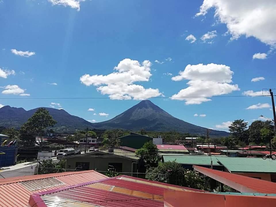 Sleeping Mountain Arenal Hotel La Fortuna Kültér fotó